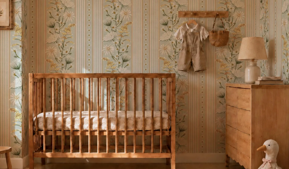 How to Choose Nursery Wallpaper: A Guide